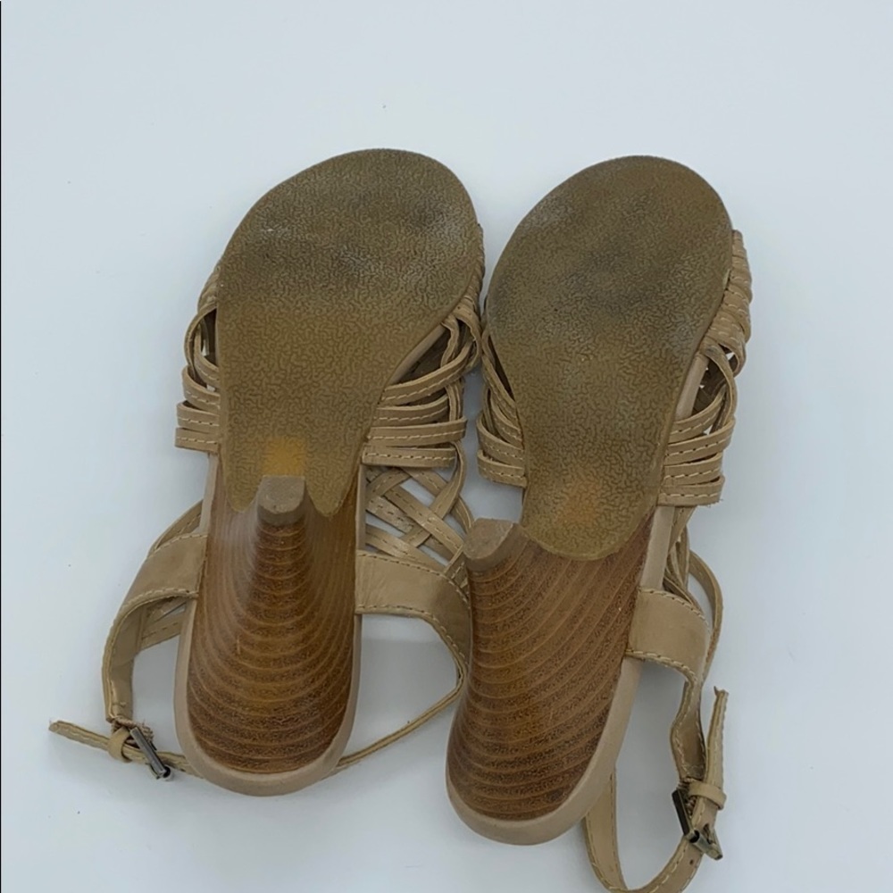 Audrey Brooke Womens Tan Woven Leather Slingback Heel Sandals Size 7-1/2 M - Picture 4 of 9